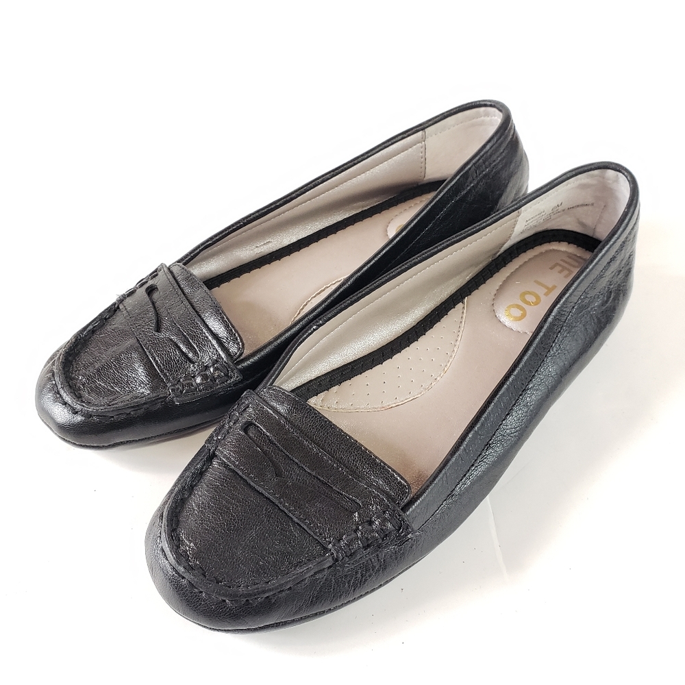 Me Too Nerissa Black Leather Loafer Flats Size 6